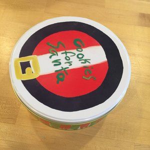 Santa Cookie Tin